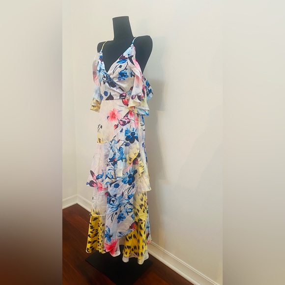 Sonya B Boutique Garden Dress - Picture 2 of 7